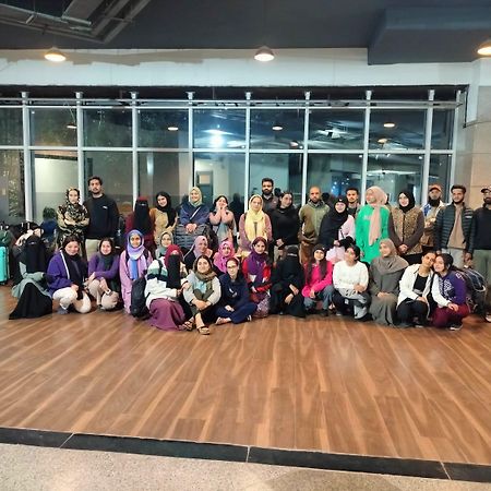 Homestay Ac Dormitory 新德里 外观 照片