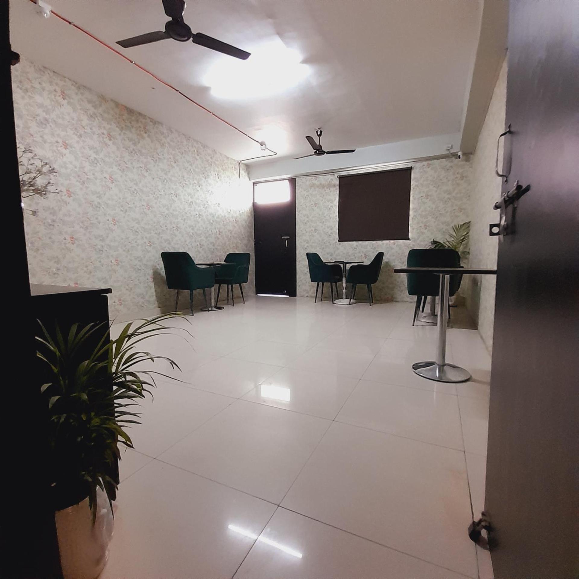Homestay Ac Dormitory 新德里 外观 照片